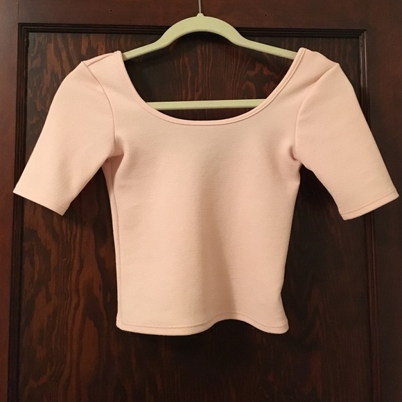 Ballerina pink crop top 💅🏻