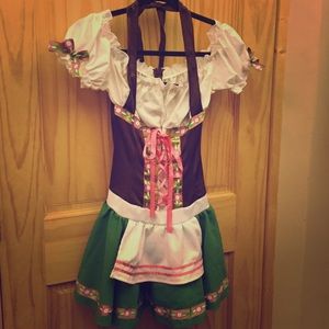 German Beer Girl - Halloween Costume