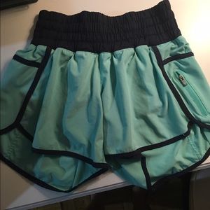 Lululemon Tracker Shorts
