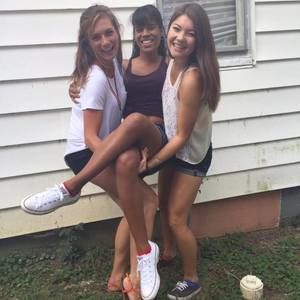 Meet your Posher, Kiana