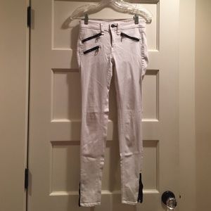 White jeans with zipper!  Never worn