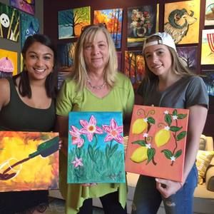 Meet your Posher, Izzi