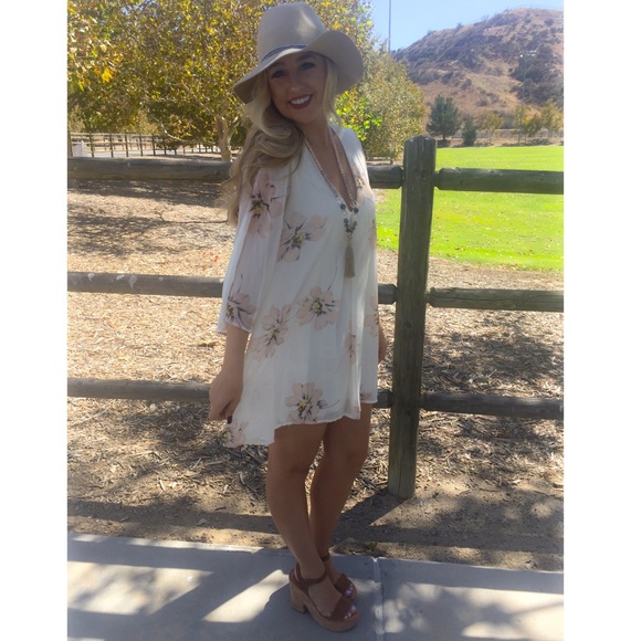 |Last One🌟| Floral Boho Dress - Picture 2 of 4