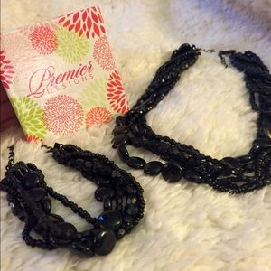 Premier Designs Essence Set