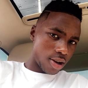 Meet your Posher, Cecil