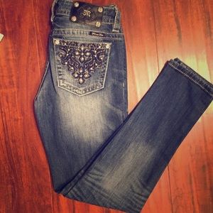Miss Me, mid-rise skinny jeans