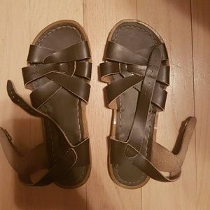 Saltwater Sandals
