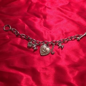 Juicy attached charm bracelet