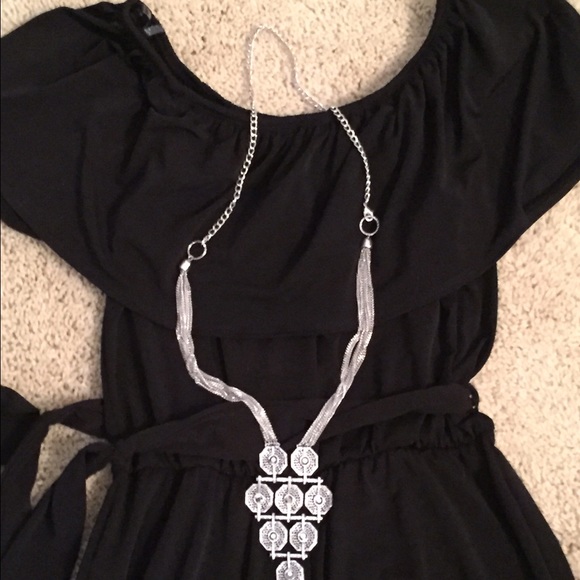 Janette Jumpsuit ๐ - Picture 2 of 4