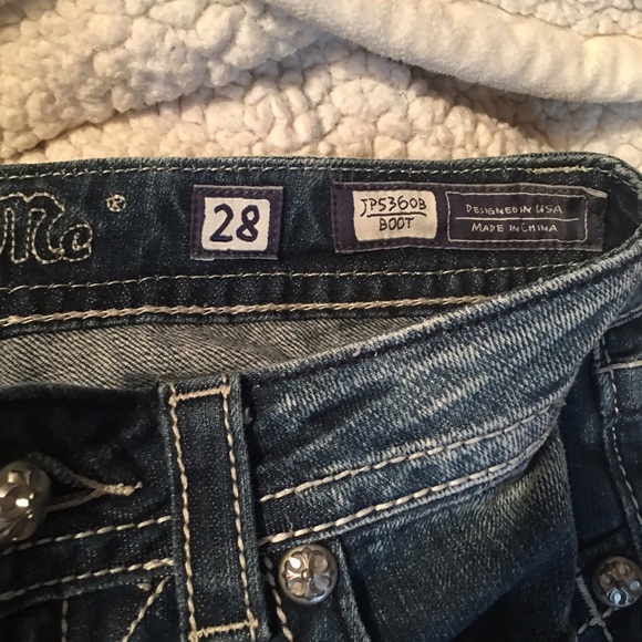 Miss Me jeans - Picture 2 of 3