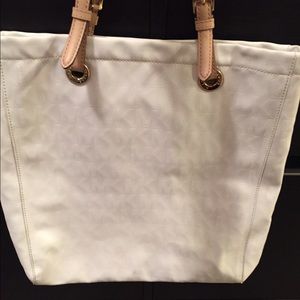 Michael Kors Patent leather tote