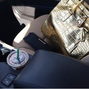 PRICE DROP!! Michael Kors Gold Hamilton Large Tote