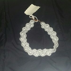 Pearl choker necklace