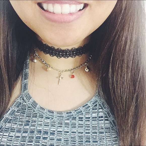 🔹20% OFF BUNDLE 4🔹 🆕Gold Plated Chokers