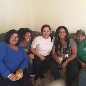 Meet your Posher, Julia