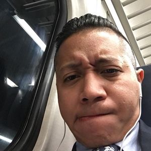 Meet your Posher, Warren