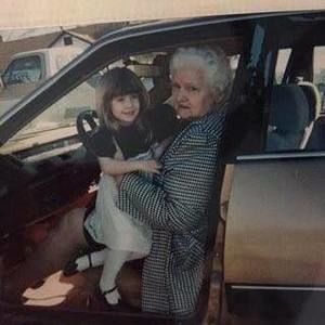 Meet your Posher, Candy