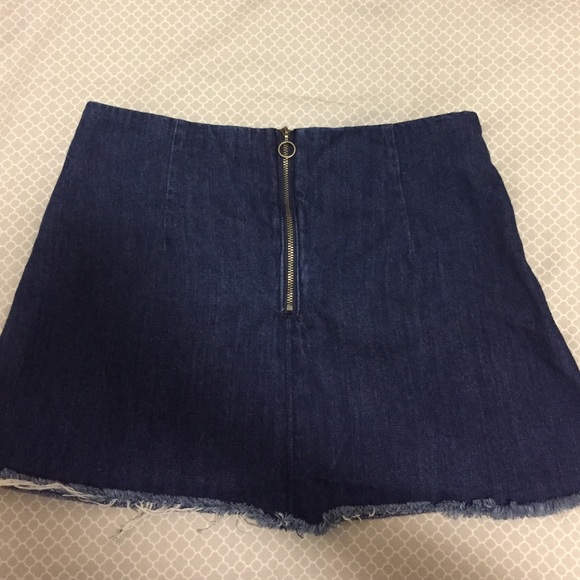 BDG jean mini skirt from Urban Outfitters - Picture 2 of 4