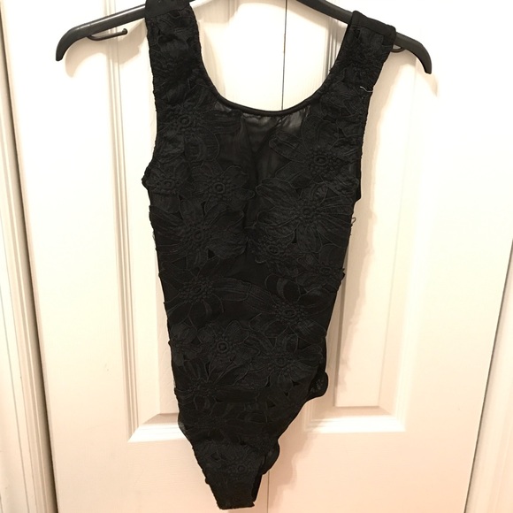 LF bodysuit - Picture 2 of 3