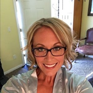 Meet your Posher, Katrina