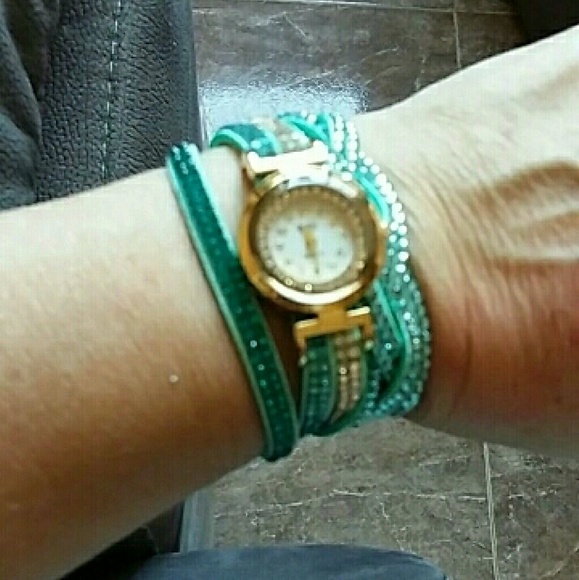 New Fashion Casual Quartz Women Rhineston - Picture 3 of 3