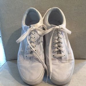 Classic Old Skool Vans - White Canvas