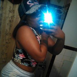 Meet your Posher, Asia