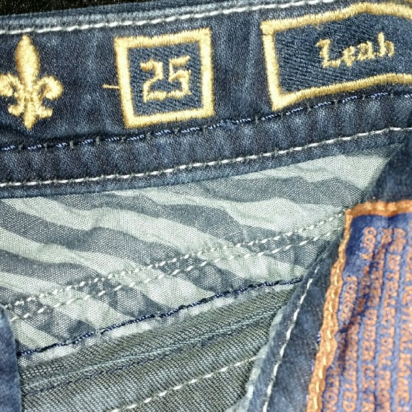 Rock Revivals 25x34 **trade value $100*** - Picture 2 of 3