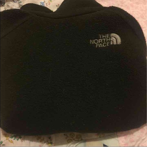 •SOLD on Ⓜ️• 2T North Face jacket - Picture 4 of 4