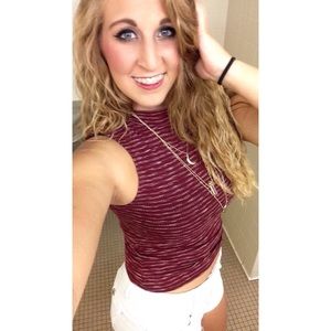 Meet your Posher, Caitlin