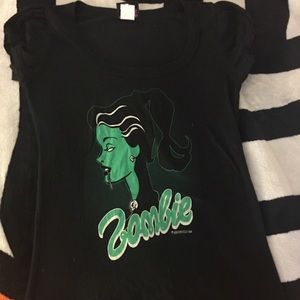 A kreepsville 666 tee. Perfect time for Halloween