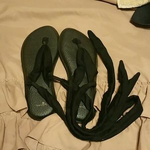 Sanuk yoga sling sandals