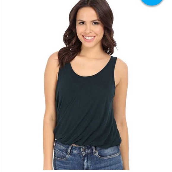 Free People large bubble hem top - Picture 2 of 3