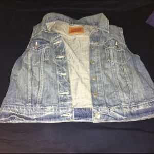 Jean vest