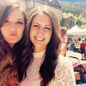 Meet your Posher, Melissa