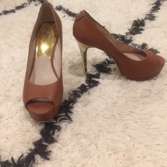 MICHAEL, Michael Kors heels - Picture 1 of 4