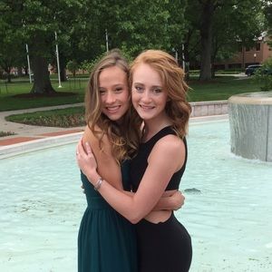 Meet your Posher, Kally