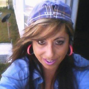 Meet your Posher, Gina