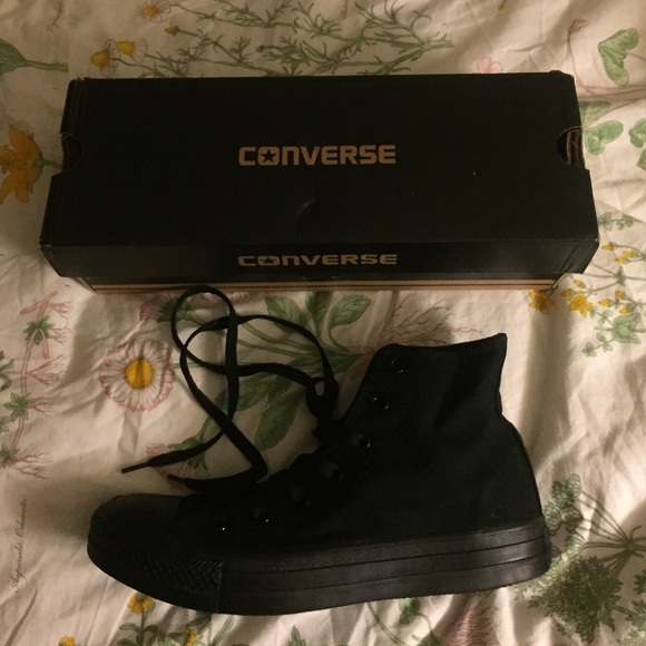 Brand new black converse