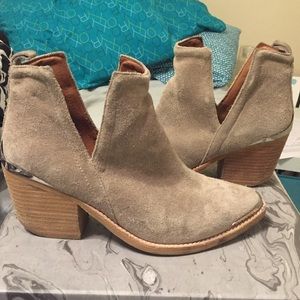 Jeffery Campbell Cromwell booties