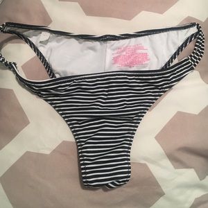 Victoria's Secret swim Itsy scrunch-butt bottom