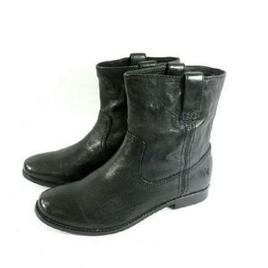 Frye Anna Shorie Booties