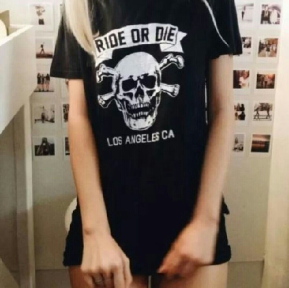 ISO Brandy Melville "Ride or Die" Skull Shirt - Picture 2 of 2