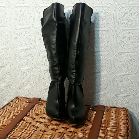 Just Fabulous black boot