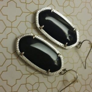Kendra Scott Elle Silver Earrings in Black