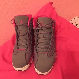 ‼️‼️Jordans size 5.5 pink and grey