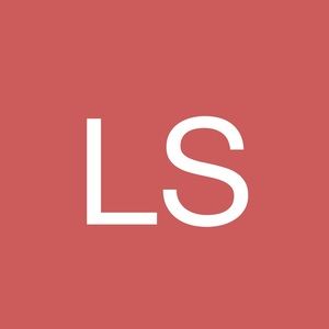 Meet your Posher, Leona