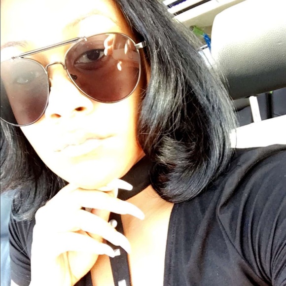 Meet your Posher, Lakida - Picture 4 of 4