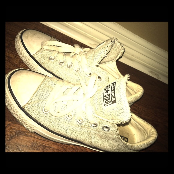 Super Comfy Gray Padded Tong Converse