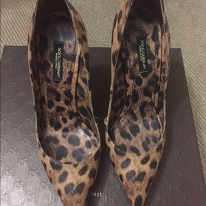Pumps authentic Pumps authentic